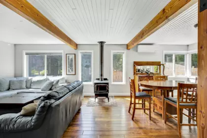1320 Eagle Cliff Road, Bowen Island, BC, Bowen Island — Single Family Residence for sale