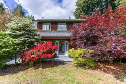 Garden / Landscaping Photo of 1320 Eagle Cliff Road, Bowen Island, BC
