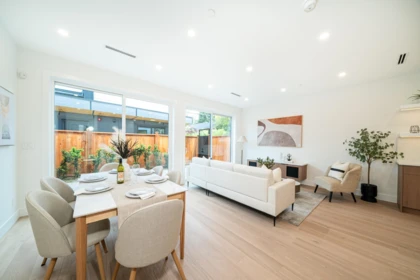 1935 E 4th Avenue, Vancouver, BC, Vancouver — Half Duplex for sale