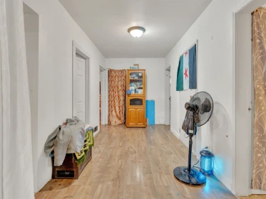 Hallway Photo of 2910 2912 Babich Street, Abbotsford, BC