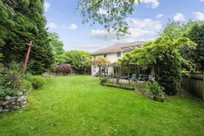 Garden / Landscaping Photo of 6027 192 Street, Surrey, BC
