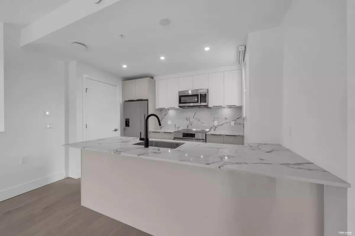 Dining Area Photo of 309 2250 E 1st Avenue, Vancouver, BC