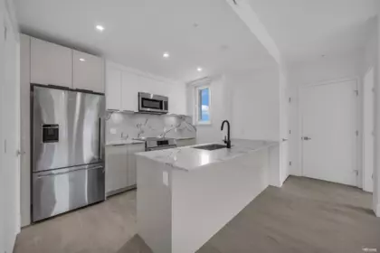 309 2250 E 1st Avenue, Vancouver, BC, Vancouver — Townhouse for sale