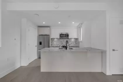 Kitchen Photo of 309 2250 E 1st Avenue, Vancouver, BC