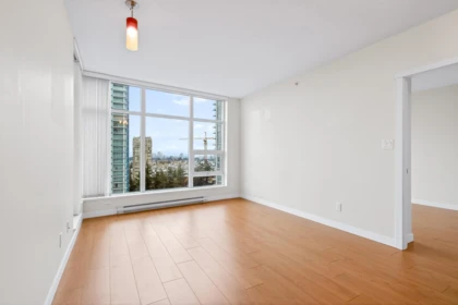 2005 4880 Bennett Street, Burnaby, BC, Burnaby — Apartment/Condo for sale