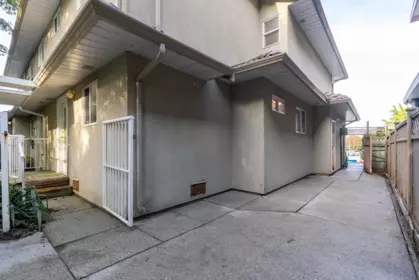 Basement Recreation Room Photo of 15829 87a Avenue, Surrey, BC