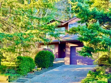 15497 Buena Vista Avenue, White Rock, BC, White Rock — Single Family Residence for sale