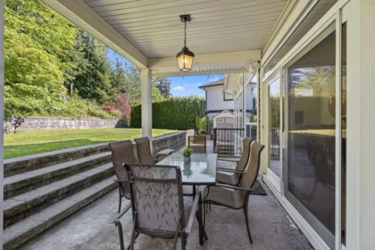 Outdoor Kitchen Photo of 23430 Cross Road, Maple Ridge, BC