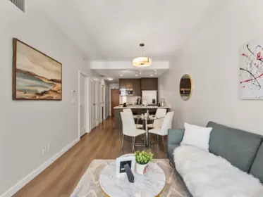 711 8628 Hazelbridge Way, Richmond, BC, Richmond — Apartment/Condo for sale