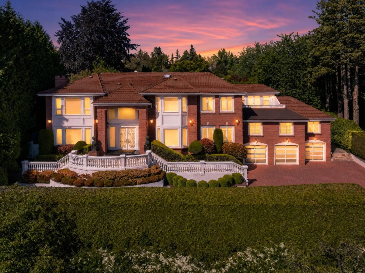 Family Room Photo of 2657 SW Marine Drive, Vancouver, BC