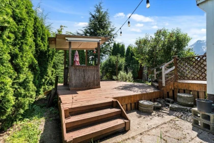 Breakfast Nook Photo of 24 6900 Inkman Road, Chilliwack, BC
