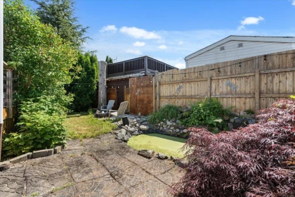 Kitchen Photo of 24 6900 Inkman Road, Chilliwack, BC