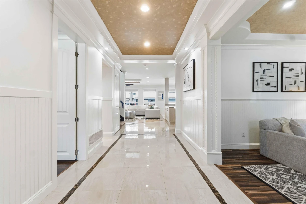 Family Room Photo of 14967 59a Avenue, Surrey, BC