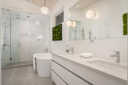 Guest Bathroom Photo of 242 Shore Lane, Bowen Island, BC