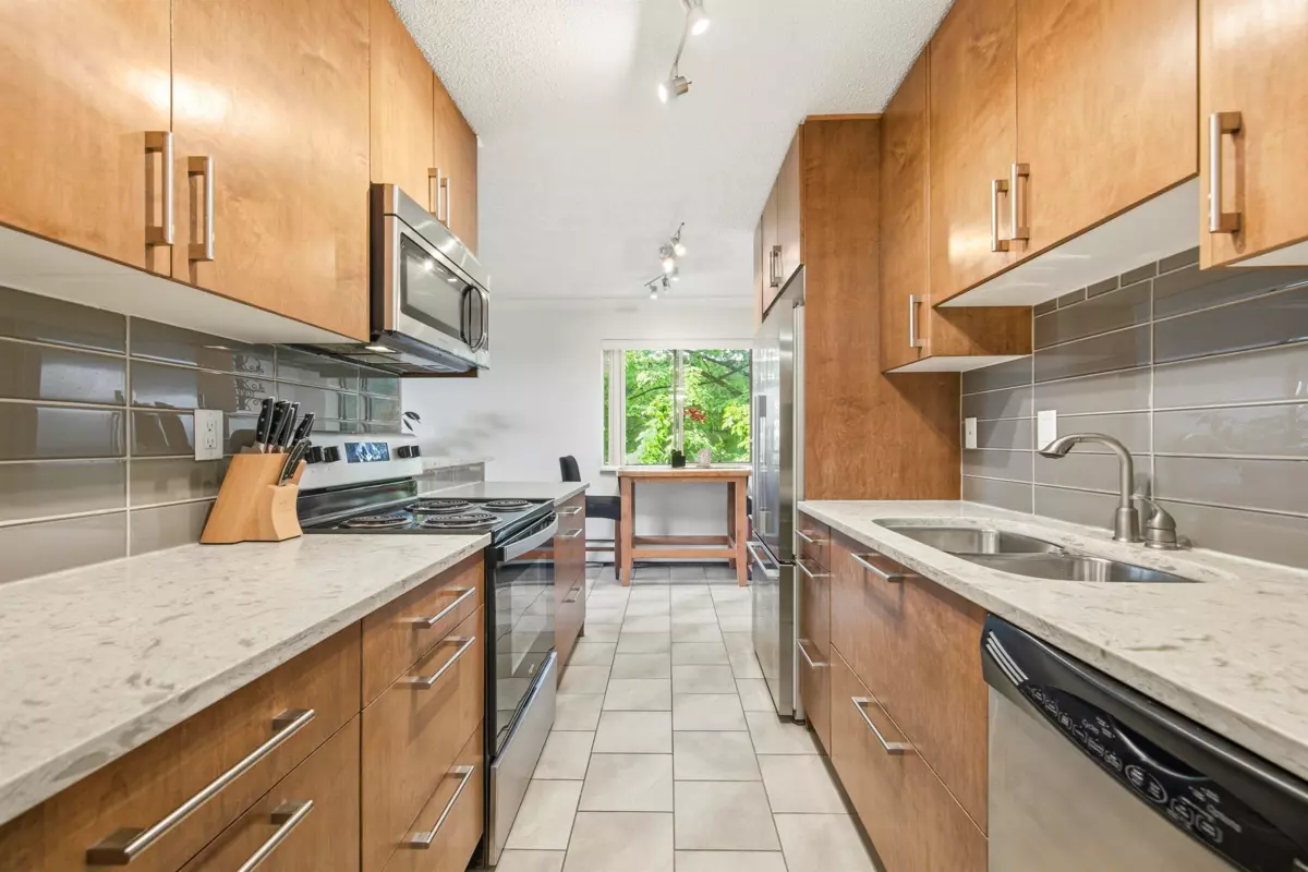 Family Room Photo of 222 340 W 3rd Street, North Vancouver, BC