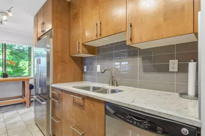 222 340 W 3rd Street, North Vancouver, BC, North Vancouver — Apartment/Condo for sale