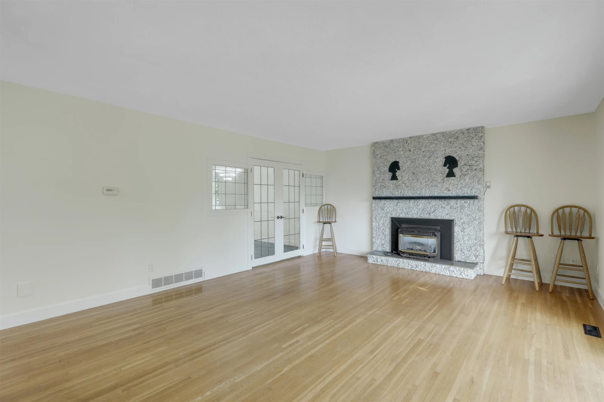 Family Room Photo of 35163 Ewert Avenue, Mission, BC