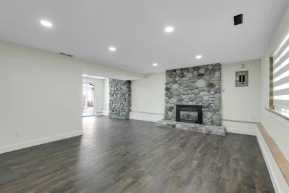 Laundry Room Photo of 35163 Ewert Avenue, Mission, BC