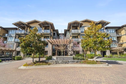 Staircase Photo of 415 4977 Springs Boulevard, Delta, BC