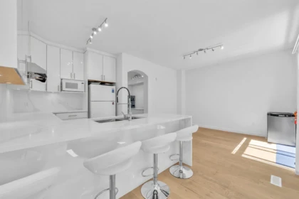 Primary Bathroom Photo of 22 5950 Oakdale Road, Burnaby, BC