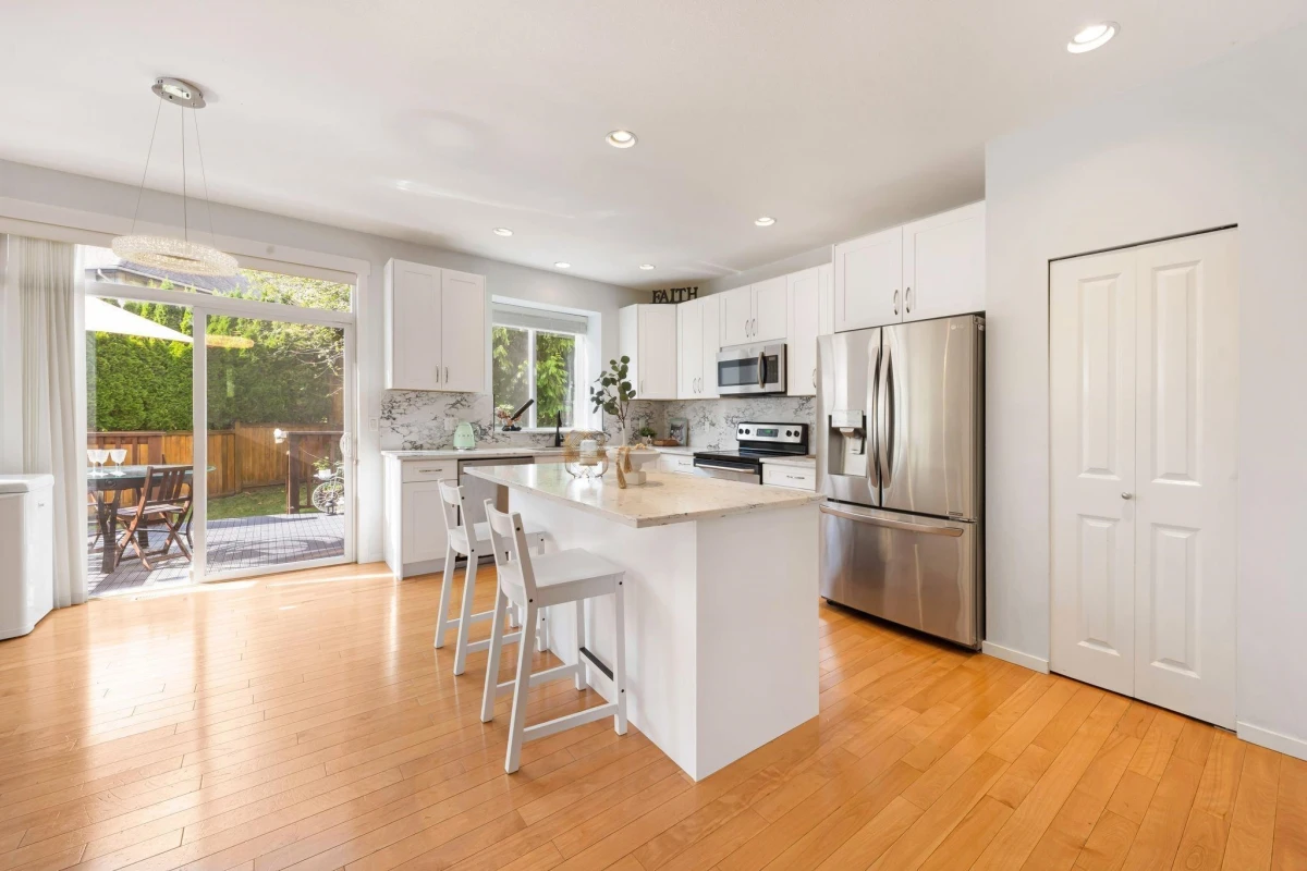 Living Room Photo of 513 Forest Parkway, Port Moody, BC