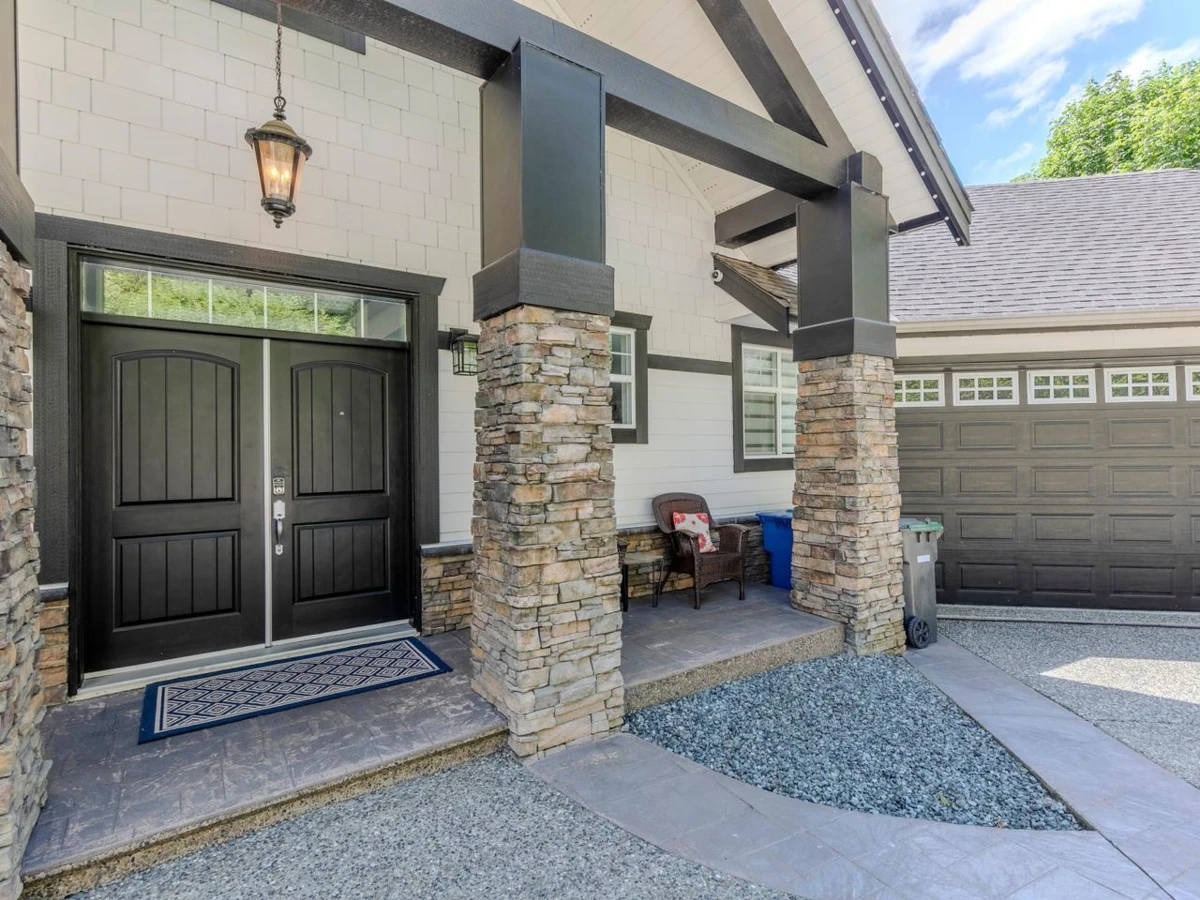 Family Room Photo of 36412 Carnarvon Court, Abbotsford, BC