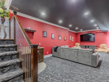 Staircase Photo of 36412 Carnarvon Court, Abbotsford, BC