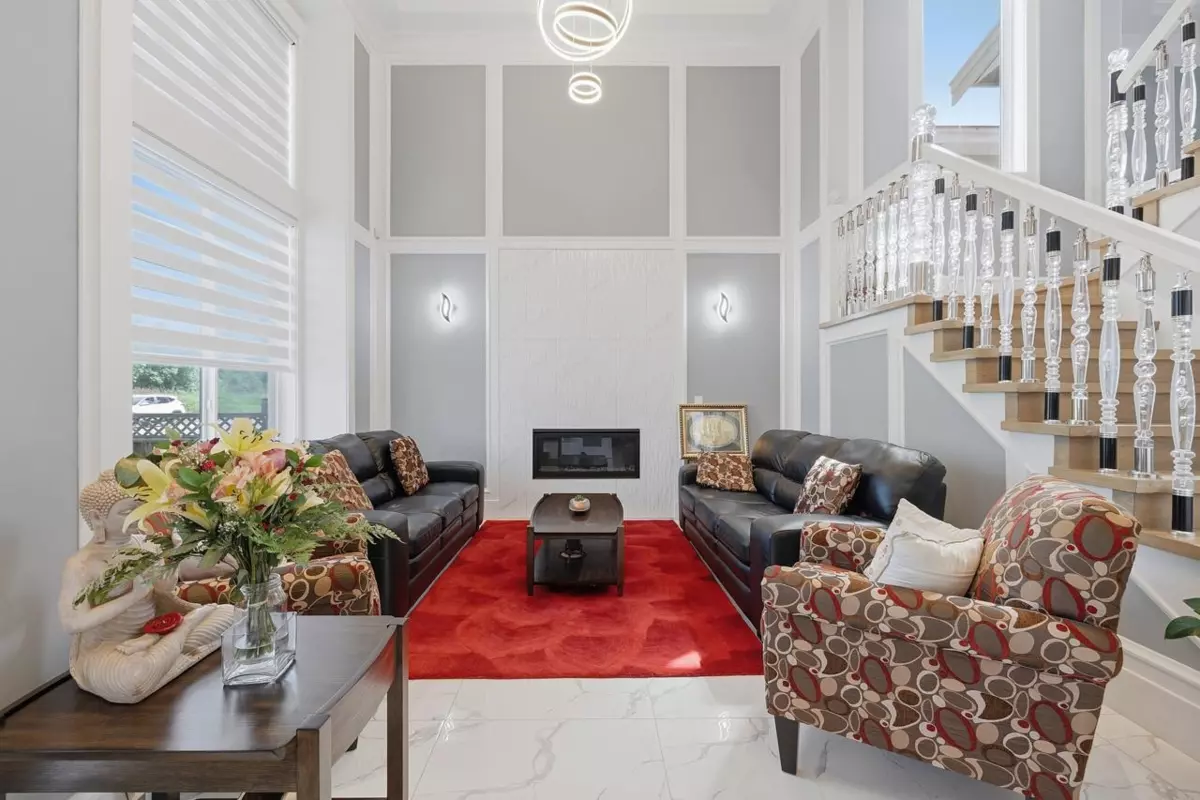 Family Room Photo of 10051 Shell Road, Richmond, BC