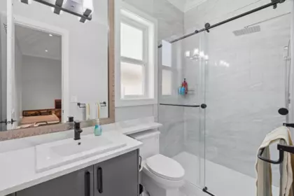 Powder Room Photo of 10051 Shell Road, Richmond, BC