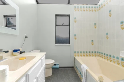 Laundry Room Photo of 11895 Chateau Wynd, Delta, BC