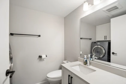 Guest Bathroom Photo of 33 22488 116 Avenue, Maple Ridge, BC