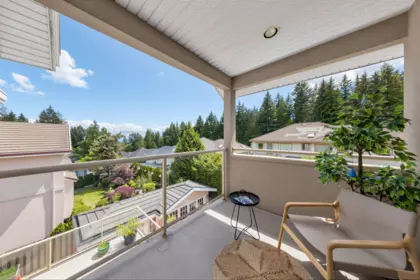 Basement Recreation Room Photo of 3086 Carousel Court, Coquitlam, BC