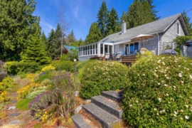 7974 Redrooffs Road, Halfmoon Bay, BC