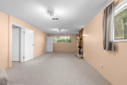 Powder Room Photo of 6680 Coltsfoot Drive, Richmond, BC