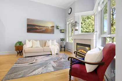 Powder Room Photo of 411 128 W 8th Street, North Vancouver, BC