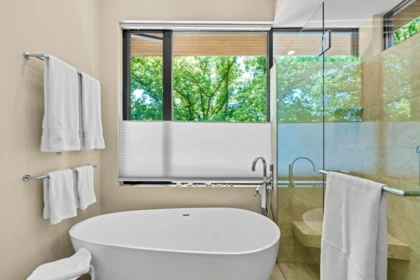 Powder Room Photo of 4001 W 32nd Avenue, Vancouver, BC
