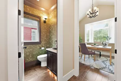Entry Foyer Photo of 12576 26a Avenue, Surrey, BC