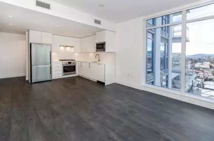Kitchen Photo of 808 2435 Kingsway Street, Vancouver, BC