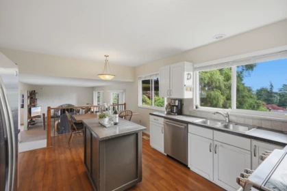Breakfast Nook Photo of 8099 Wiltshire Place, Delta, BC