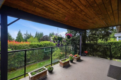 Mudroom Photo of 8099 Wiltshire Place, Delta, BC