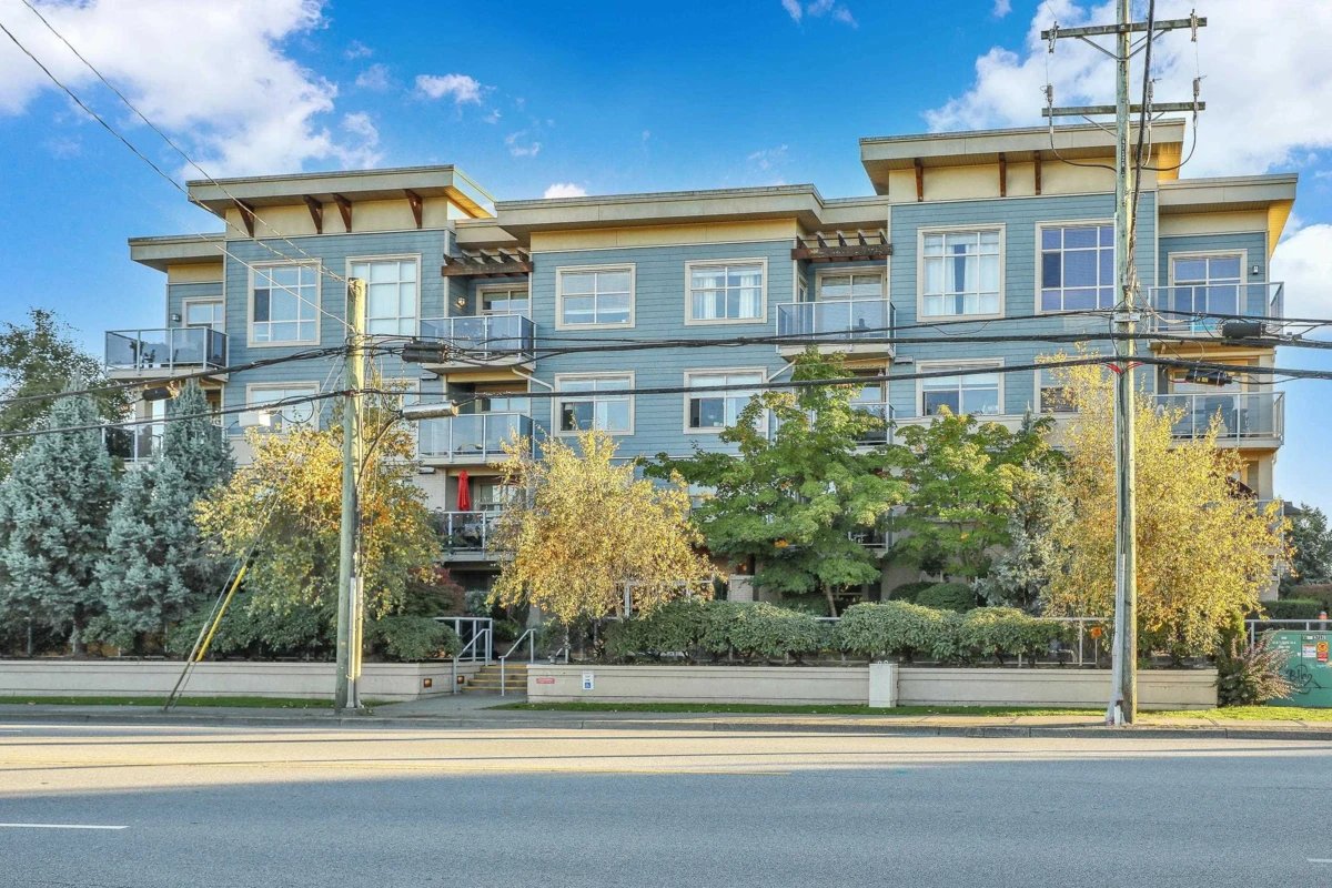 Exterior Rear Photo of 209 19936 56 Avenue, Langley, BC