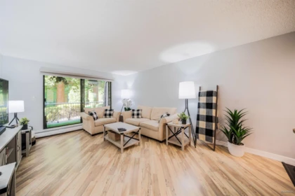 107 3911 Carrigan Court, Burnaby, BC, Burnaby — Apartment/Condo for sale