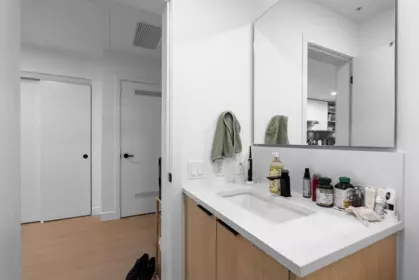 Powder Room Photo of 317 422 E 3rd Street, North Vancouver, BC
