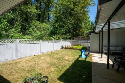 Backyard Photo of 12973 Glengarry Crescent, Surrey, BC