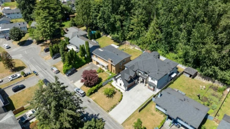 Hot Tub / Spa Photo of 12973 Glengarry Crescent, Surrey, BC