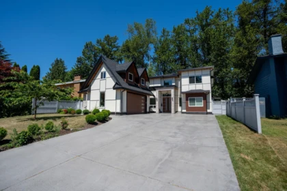 Outdoor Deck Photo of 12973 Glengarry Crescent, Surrey, BC