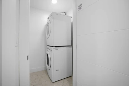 Mudroom Photo of 512 13455 94a Avenue, Surrey, BC