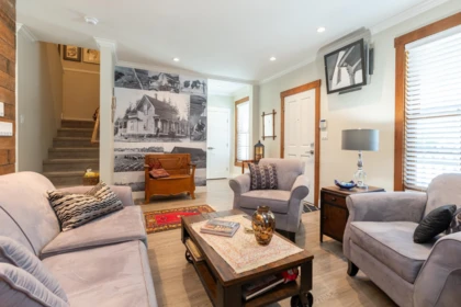 Office / Den Photo of 1 16488 64 Avenue, Surrey, BC