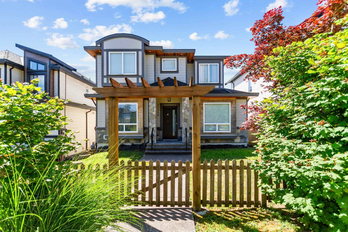 Exterior Rear Photo of 20546 70 Avenue, Langley, BC