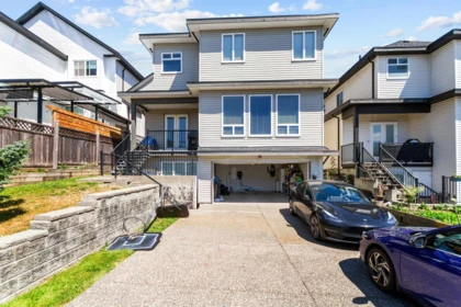 Outdoor Deck Photo of 20546 70 Avenue, Langley, BC